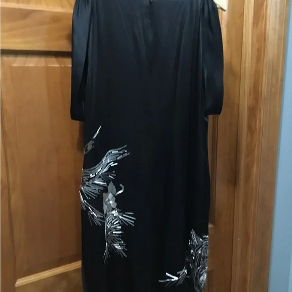 Diane von Furstenberg black silk Cold Shoulder cocktail dress - Picture 4 of 5